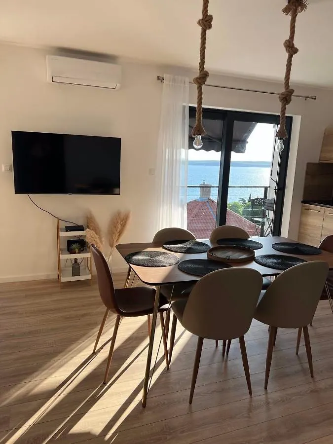 Apartments In Dramalj 42936